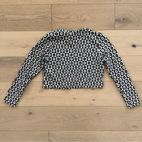 Vila jersey long sleeved top in black and white retro floral checkerboard - Picture 6 of 8